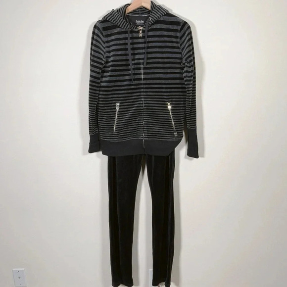 Calvin Klein Performance Women's Size Small Velour Rugby Hoodie Set - Picture 14 of 14